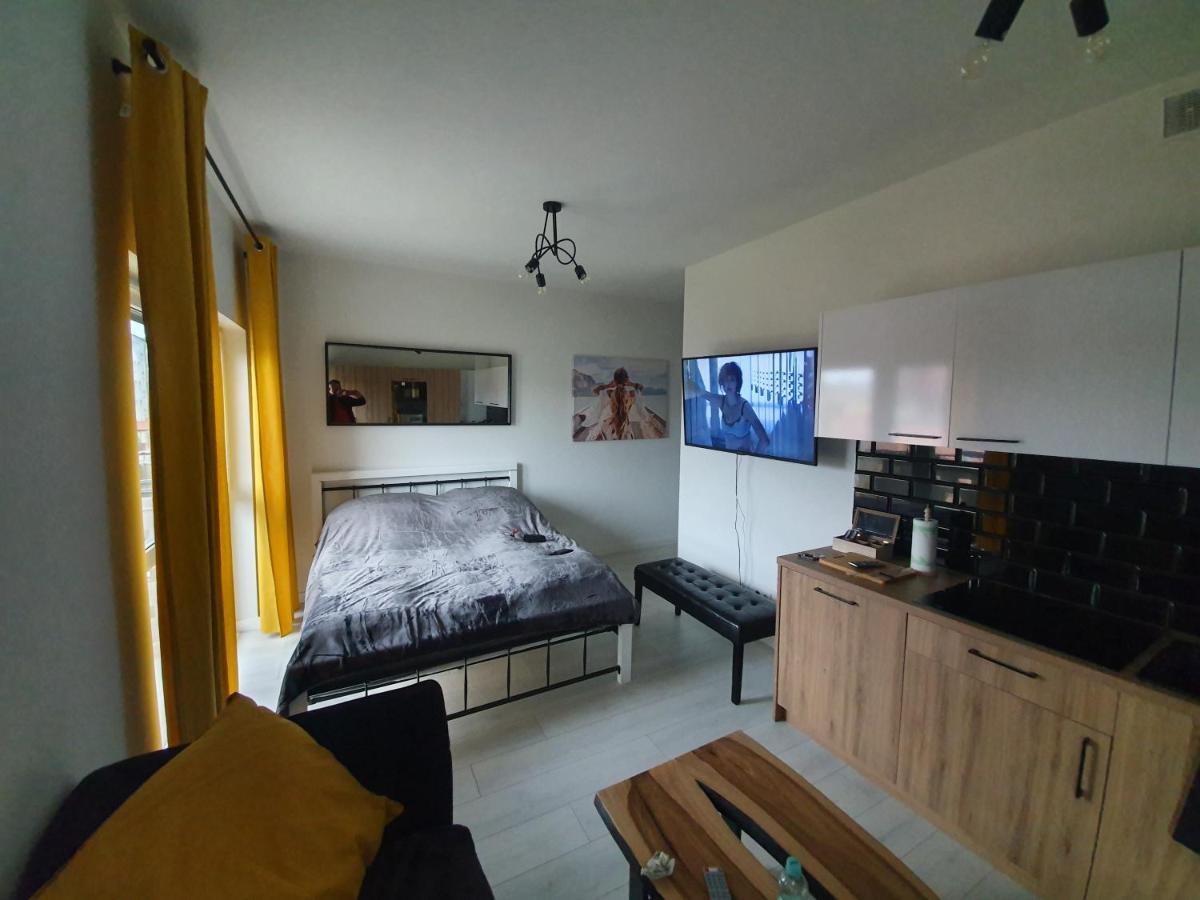 Apartament Sloneczny Sienkiewicza 3A Лешно Екстериор снимка
